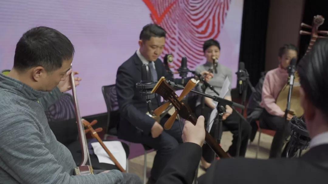 上海疫情机构应对挑战，携手共筑健康防线