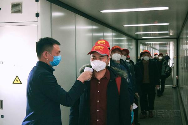 郑州与南京疫情下商场的商业复苏之路