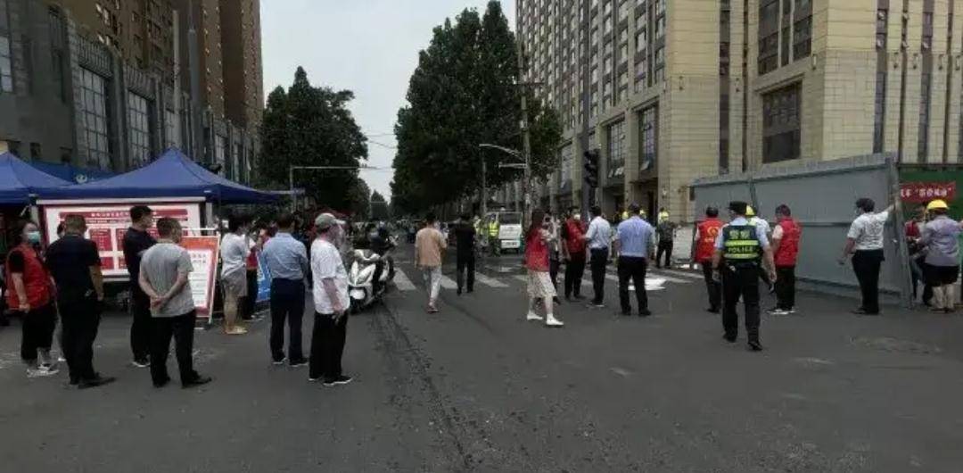 郑州疫情损失及挑战与重建之路