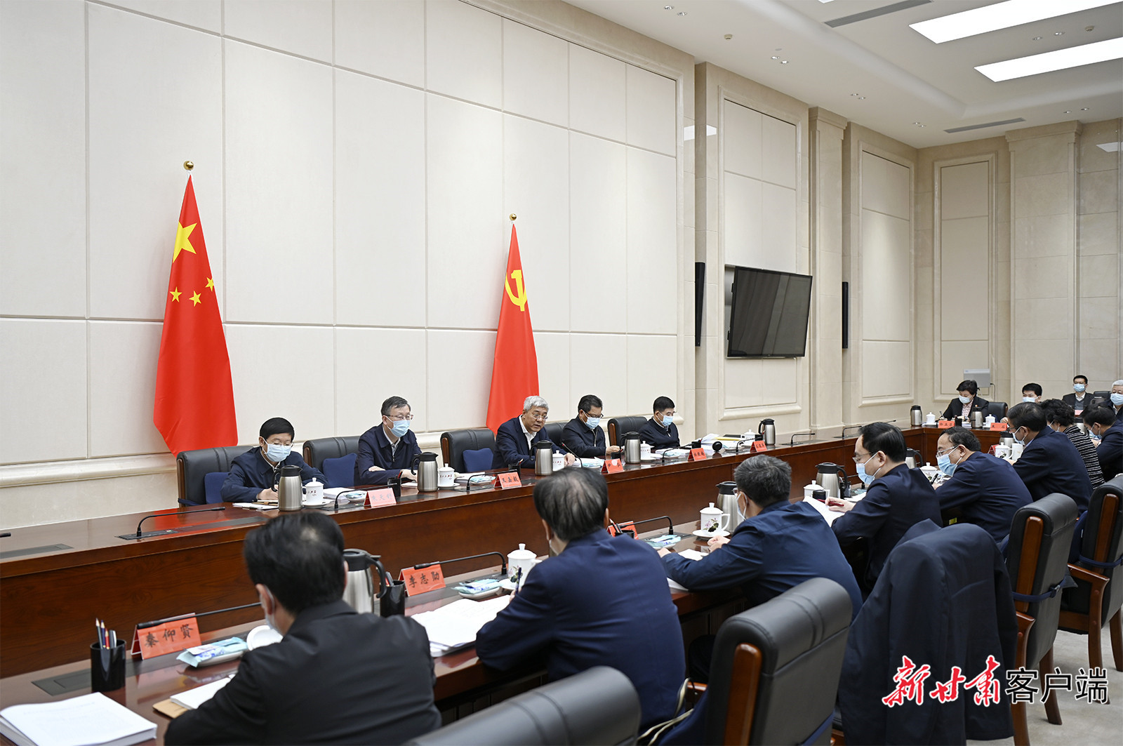 河南省委书记关于疫情团结一心共克时艰的讲话