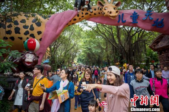 澳门与贵阳疫情防控形势稳定，疫情受控，防控成效显著
