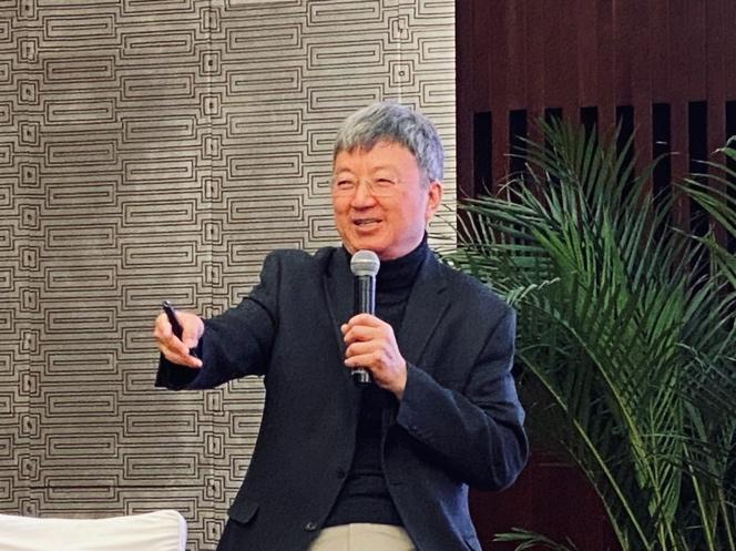 清华大学闹剧视频引发深度思考，疫情背景下的校园挑战与反思