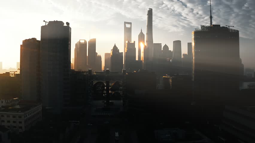上海解封时刻，曙光重现的希望之光