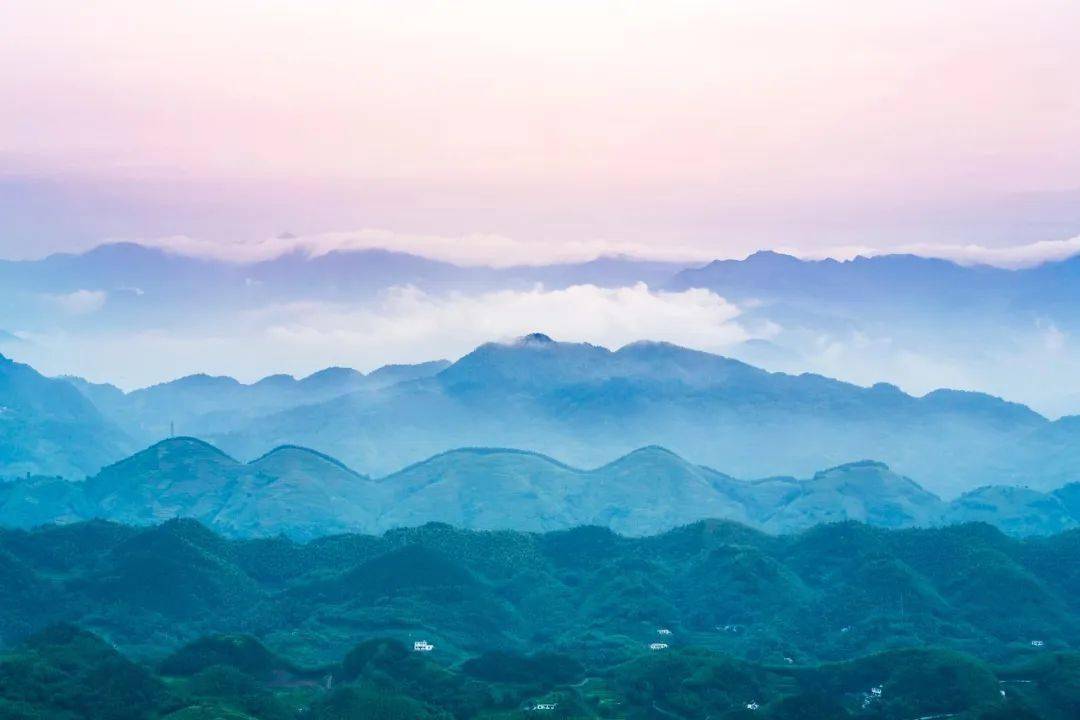 疫情结束的时间节点，回顾过去，展望未来