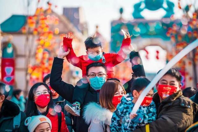 疫情解封后的首个春节，重逢之喜与新希望涌动