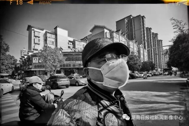 疫情解封时刻，希望与现实的交融之际