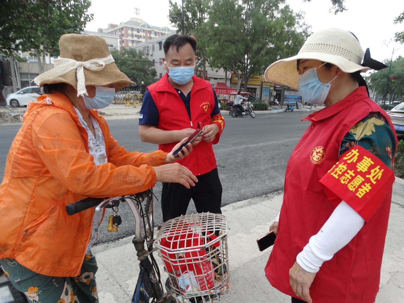 疫情起源与全球防控之路，警示与反思的开始时刻