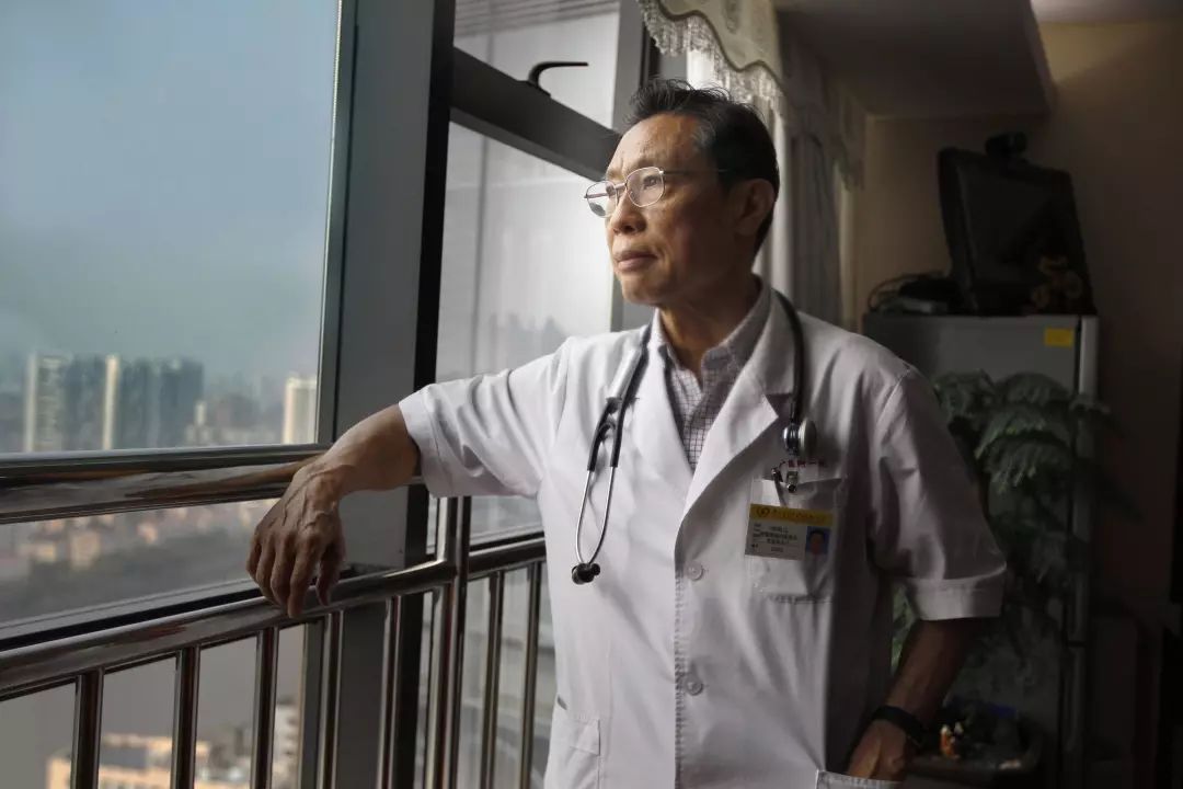 疫情之下，特殊教授的独特故事