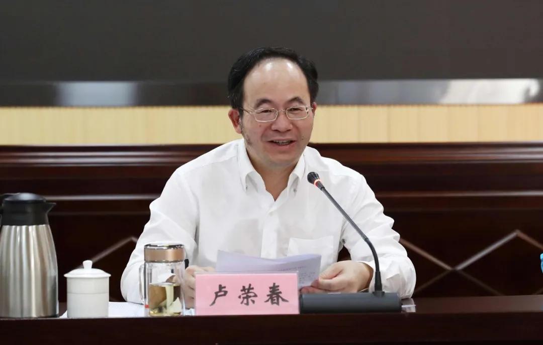 疫情初始之年，全球挑战与反思
