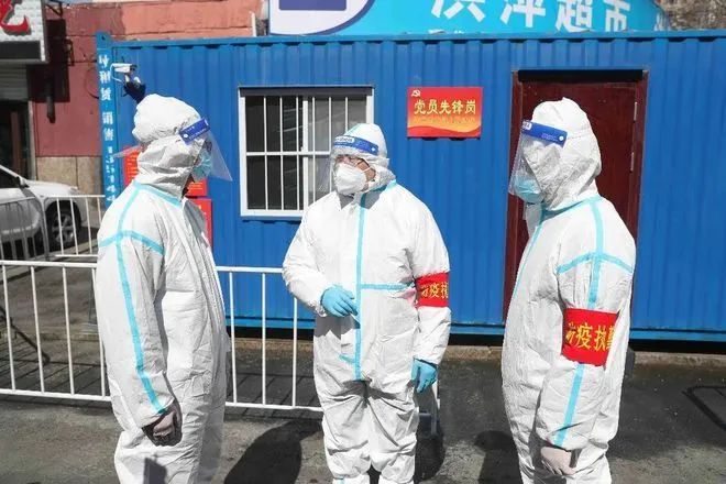 中国疫情，全民防控战役的起点与终点