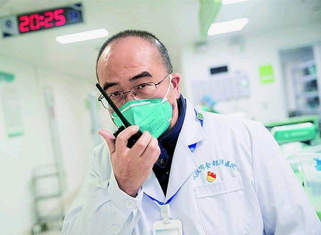疫情期间优秀护士个人事迹纪实