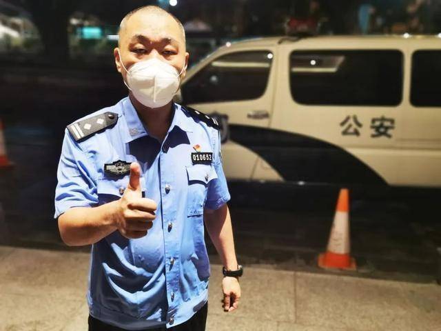 疫情终结的期盼与行动，曙光的到来时刻