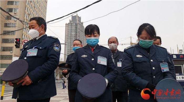 无畏前行，新冠疫情下医护勇士的守护生命之旅
