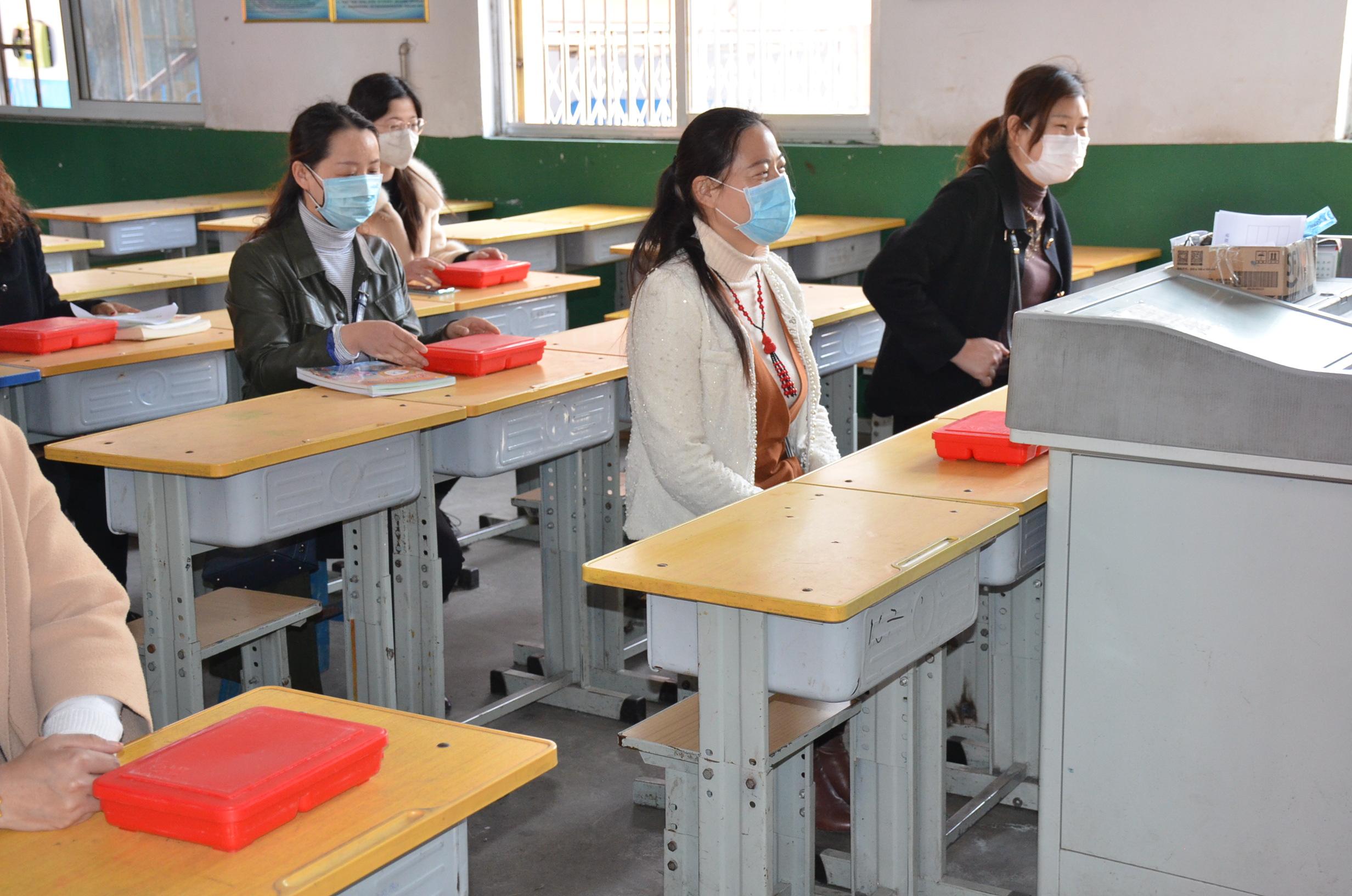 新冠疫情结束与否，2023年的观察与反思