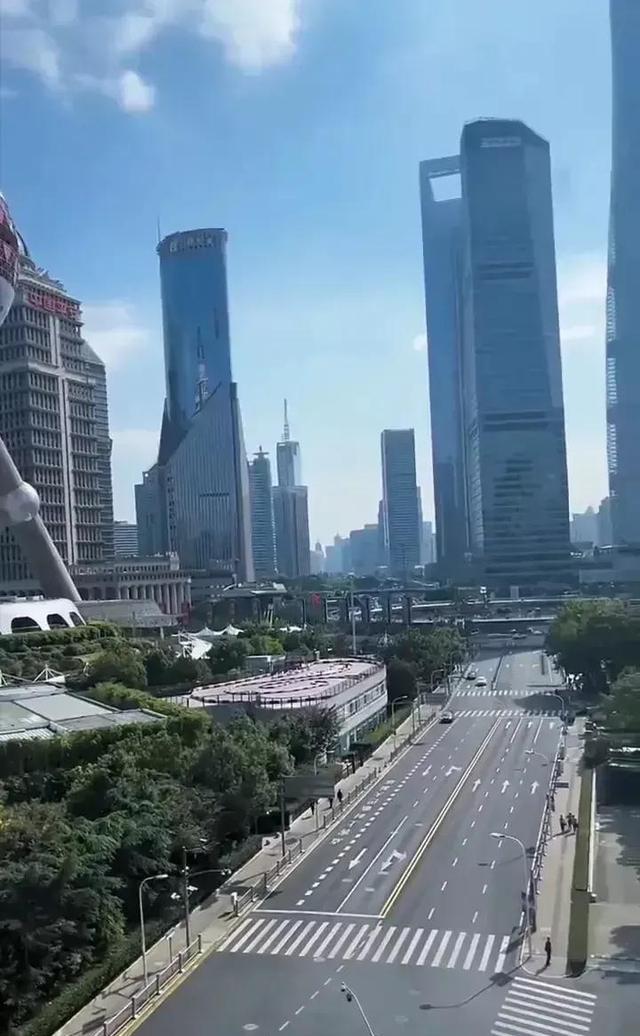 上海疫情曙光初现，共克时艰倒计时结束