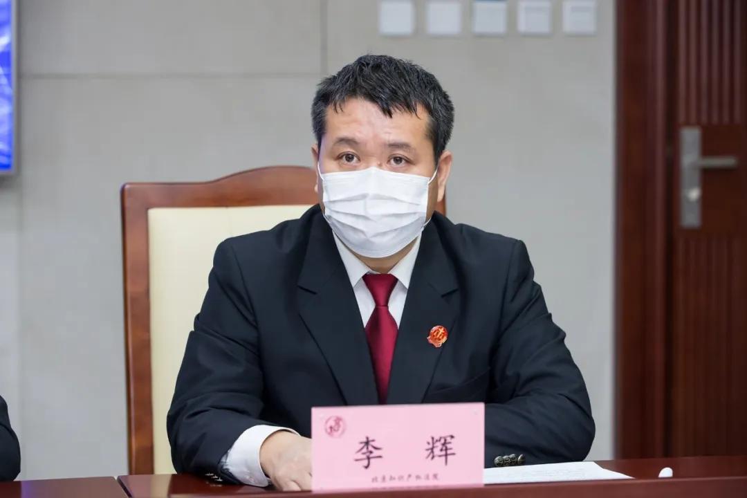 疫情起止时间的回顾与前瞻，准确日期的探讨