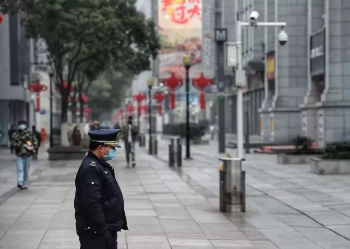 疫情下的行业破产，挑战与机遇并存