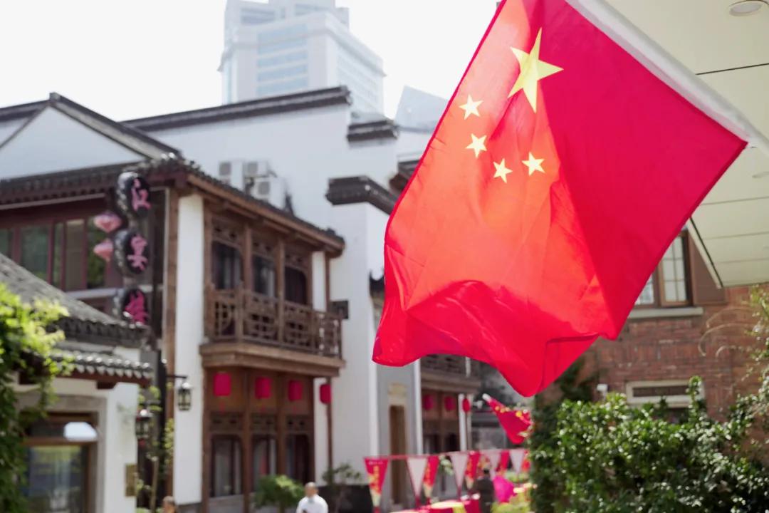 疫情预言与现实，交织的轨迹