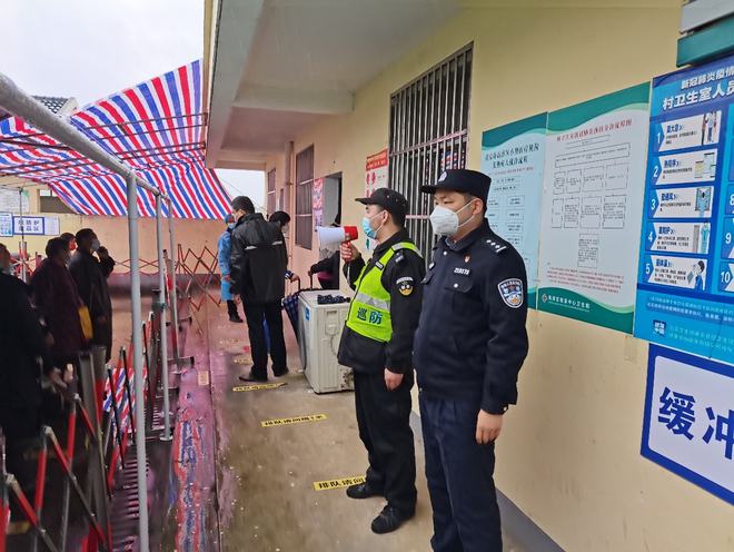 疫情解封后仍需警惕，共筑防线保安全
