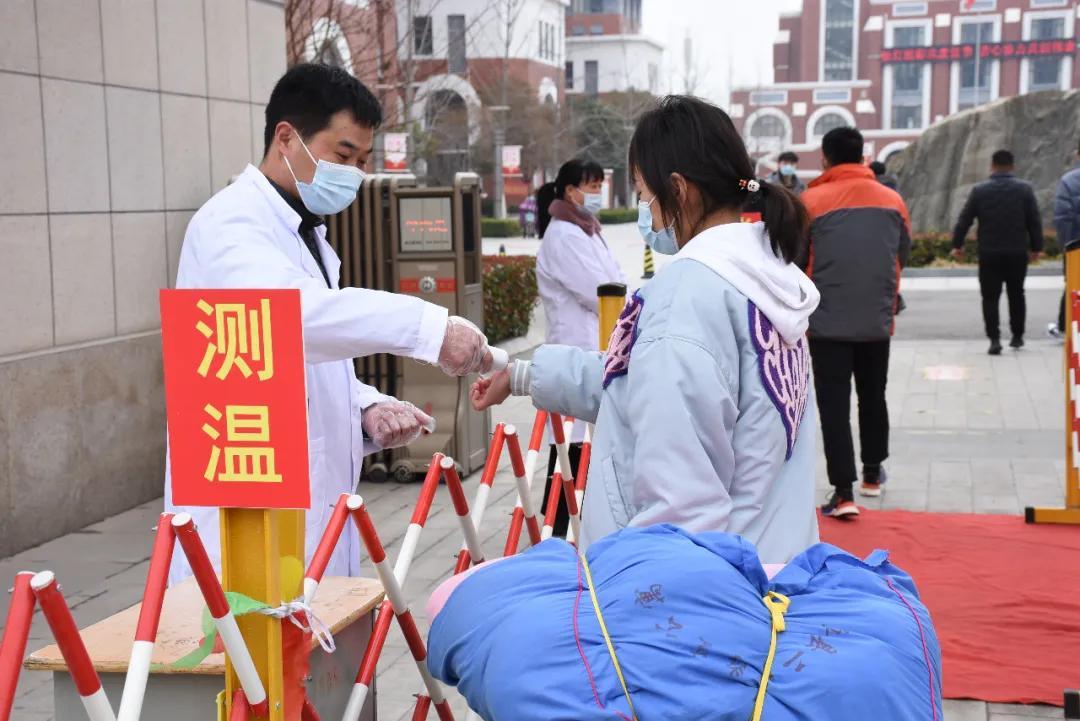 全球视角下的挑战与应对策略，2021年疫情数据分析报告