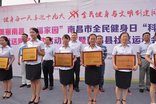 疫情下南昌阳光家园抢菜事件，观察、反思与启示的视频记录