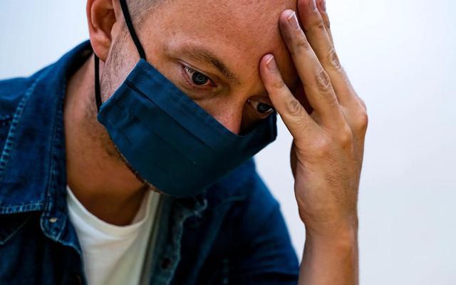 疫情下的重庆，男人的视频引发疾病思考