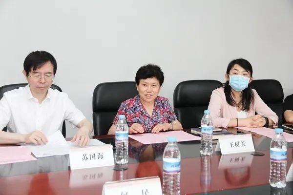 济南艺术学校学生在疫情下的心声，独特采访之旅揭秘学生真实感受