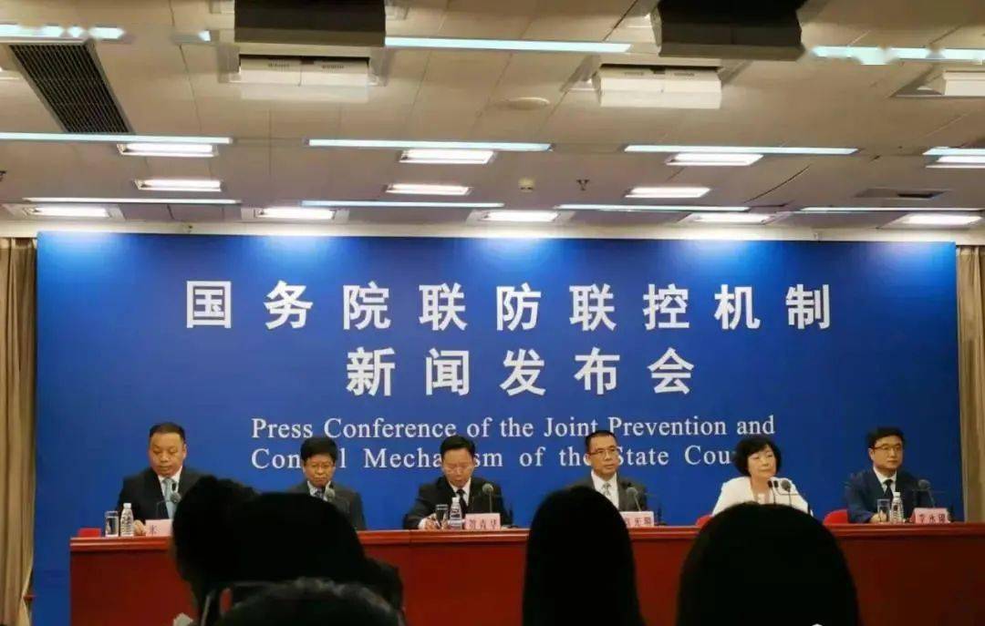 河南省卫健委发言人在疫情之下的坚守与担当精神赞歌