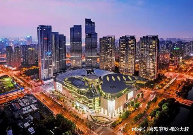 长沙首次封城，疫情下的城市记忆