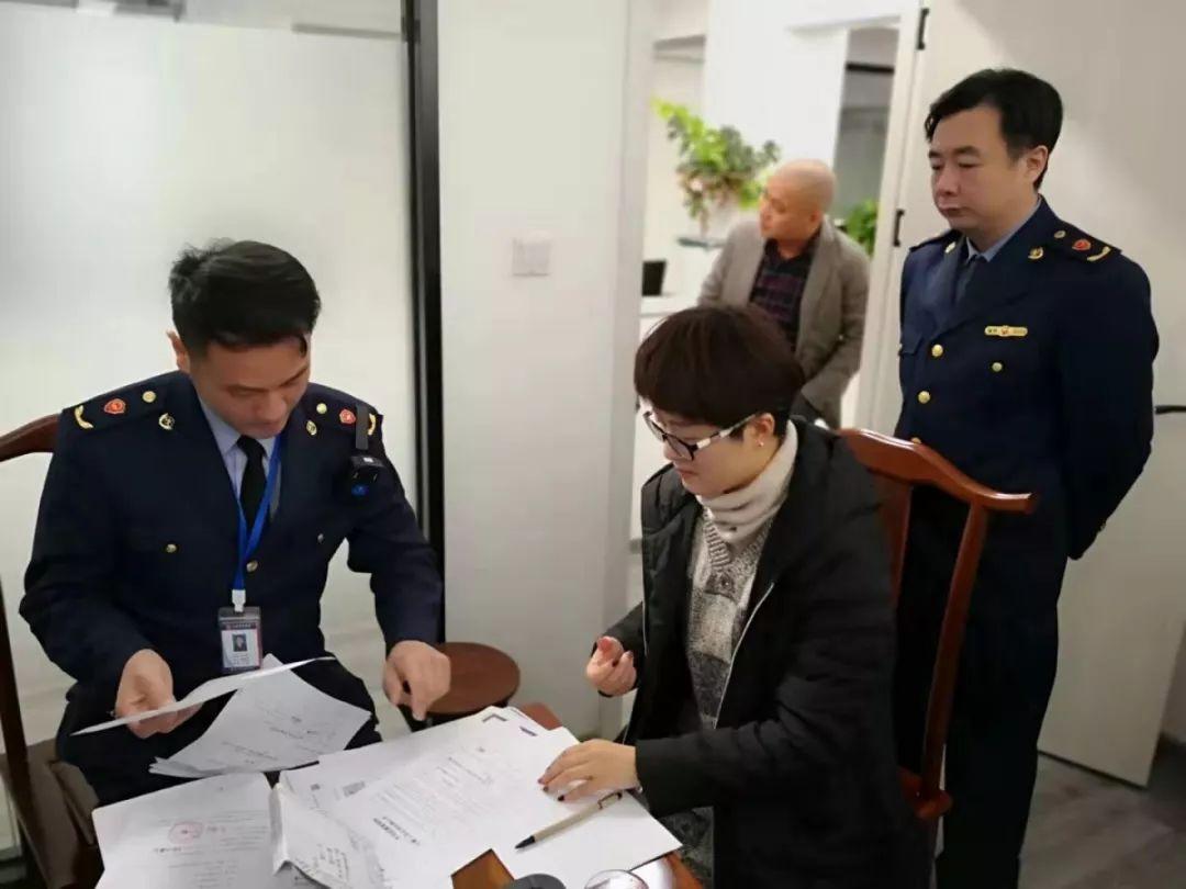 南京与福州疫情应对挑战，城市间的挑战与应对策略