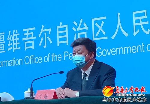 新疆乌鲁木齐坚决遏制疫情扩散蔓延，实施严格疫情防控措施