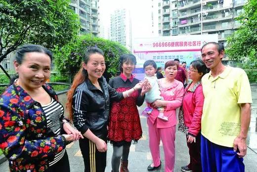 重庆龙华社区，邻里相连的温馨纽带