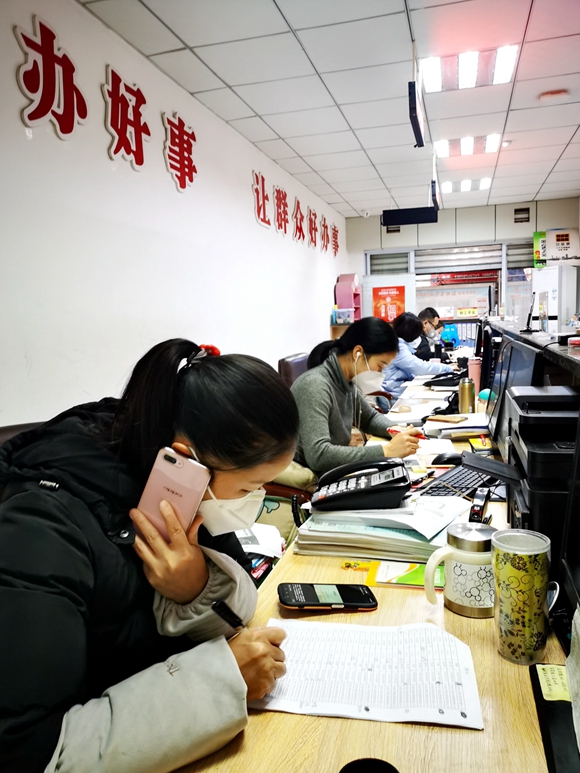 重庆龙华社区街道办电话，架起社区与居民的沟通桥梁