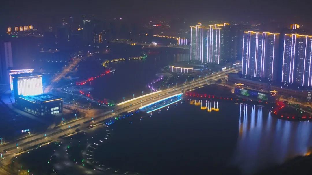 重庆疫情防控，坚韧不拔，共克时艰