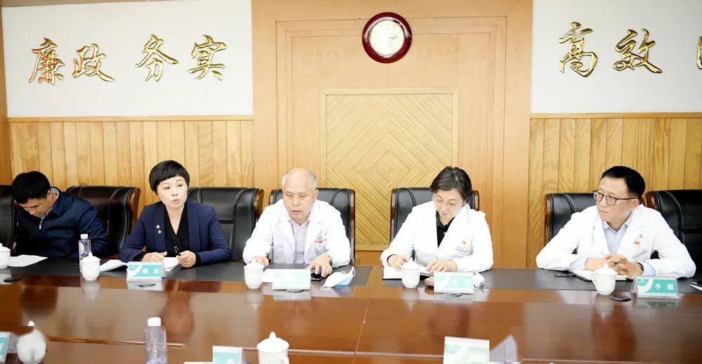 重庆与西宁疫情报告，城市防控进展及动态观察