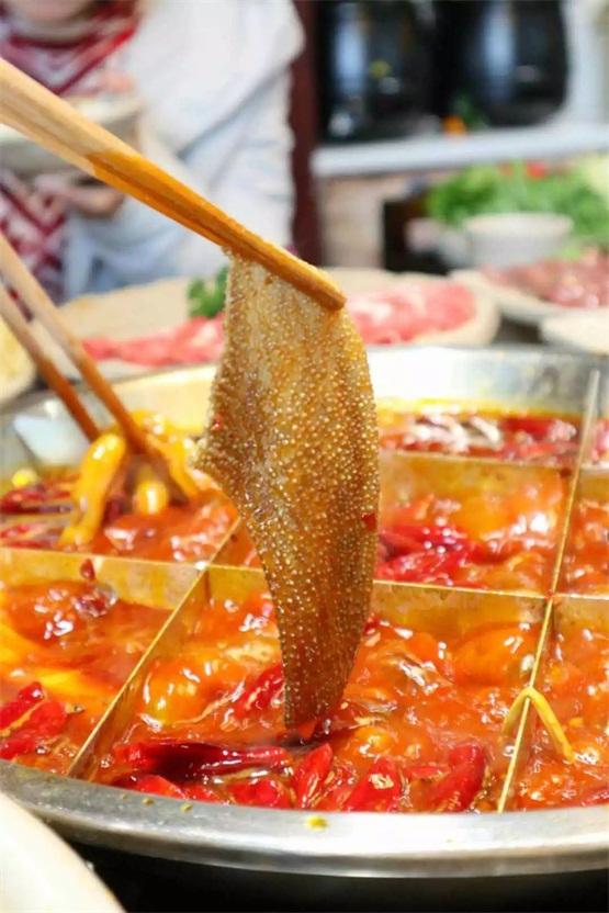 重庆疫情公告与海南最新动态