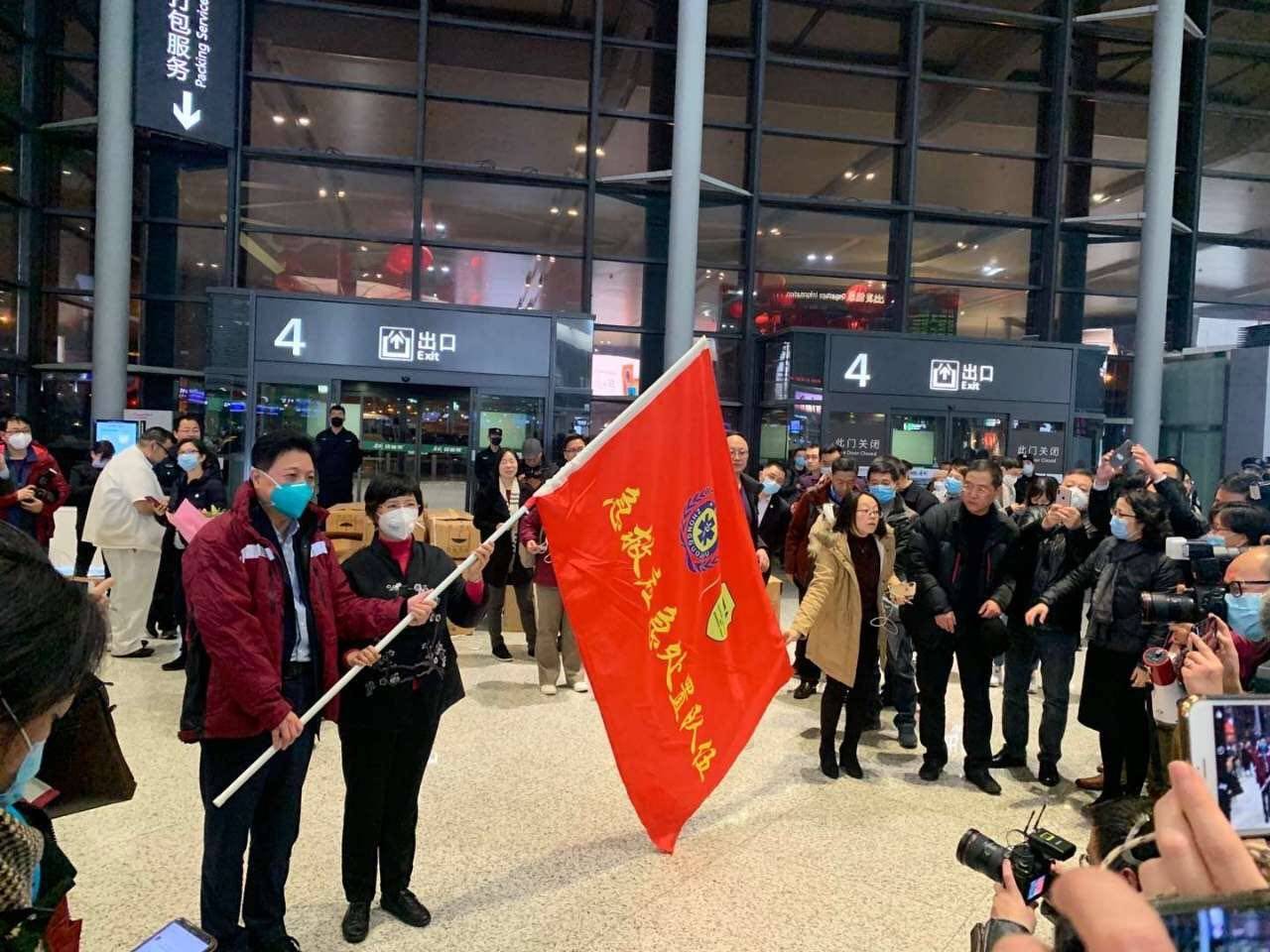 重庆与成都共克时艰，携手应对疫情挑战