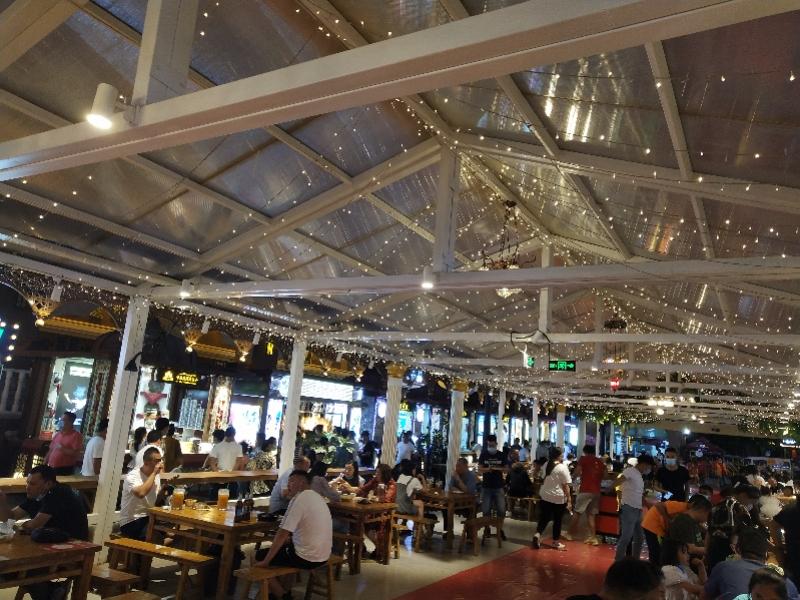 新疆乌鲁木齐封城，历史背景、影响及应对策略