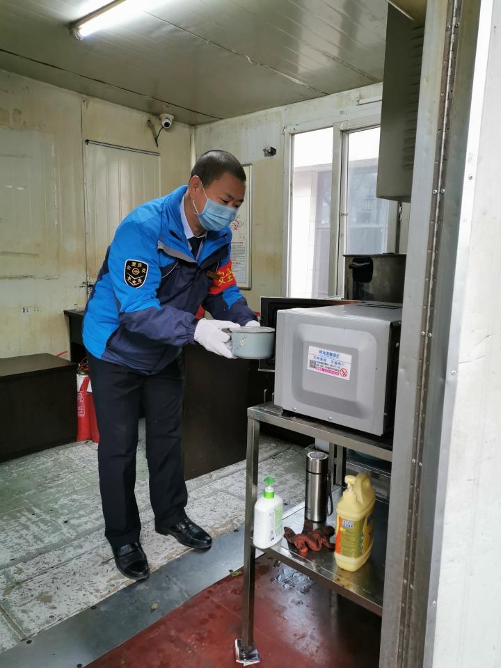 重庆借鉴广州防疫政策实践及成效
