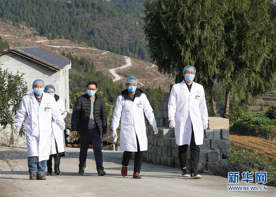 重庆防疫部门一线筑牢疫情防控坚实屏障