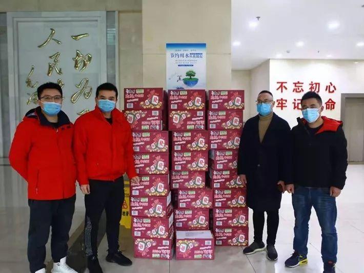 重庆筑牢疫情防控防线，严格执行防疫措施