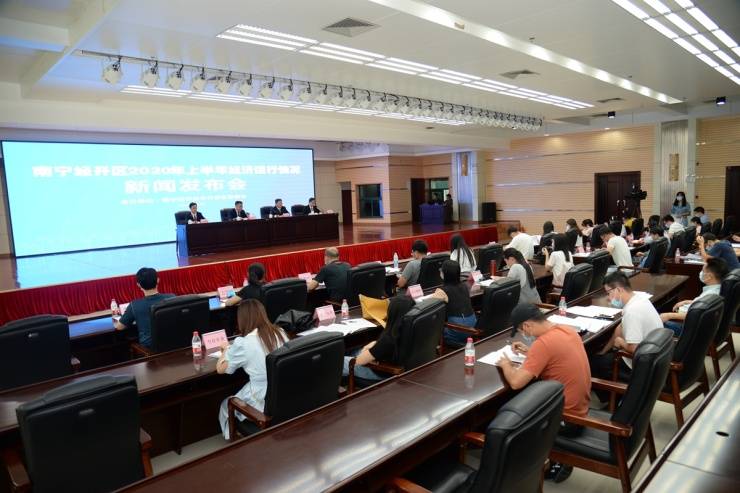 福建疫情形势与南宁最新动态报告