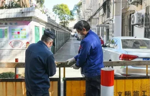 上海小区封闭，面对新的挑战与机遇