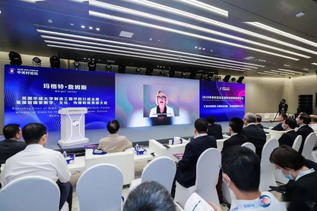 上海与长沙，疫情下的挑战与协同应对
