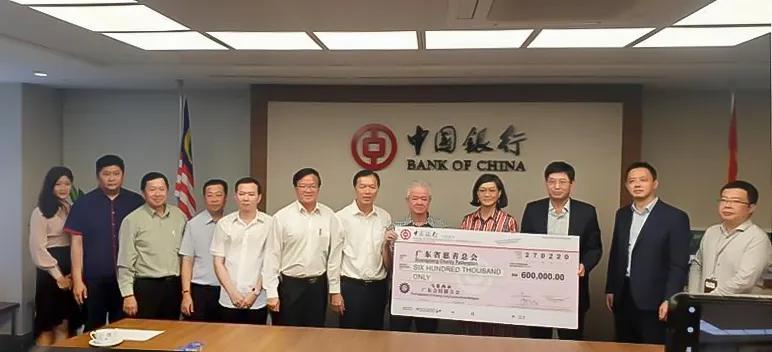 广东省疫情实时追踪地图，数据更新共抗疫情