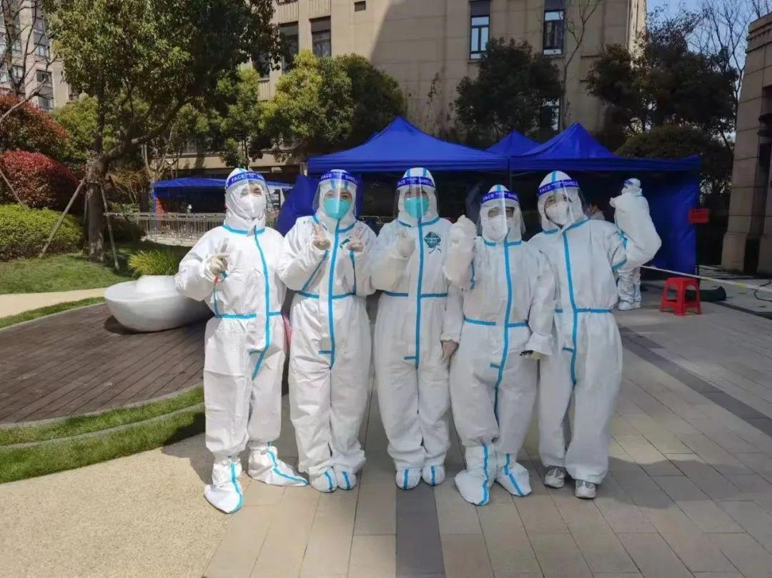 上海与武汉疫情挑战，城市防疫之路的审视与应对