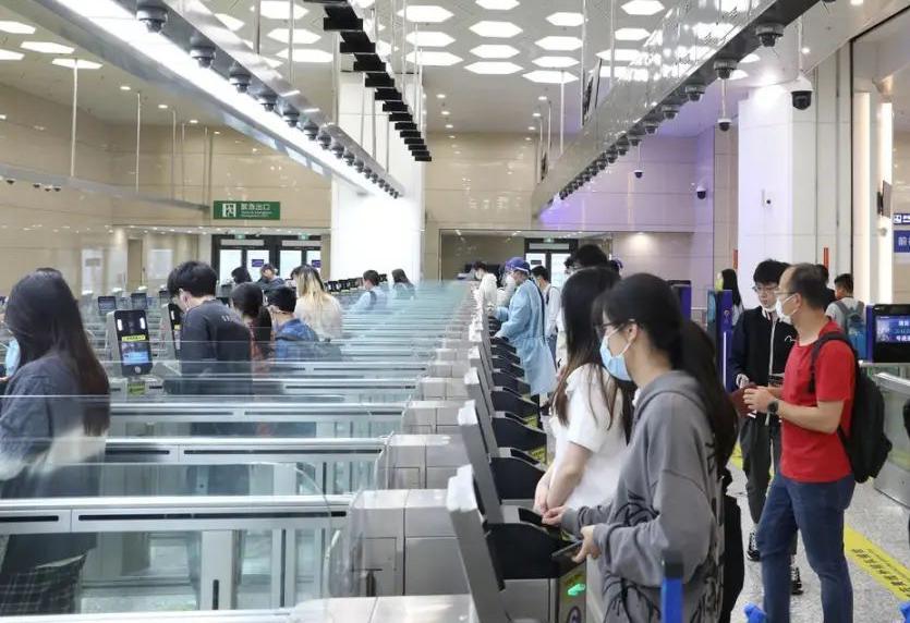 广东省澳门出入境最新动态概览