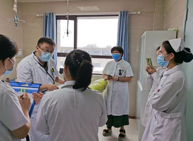 广东省疫情政策通知与济南动态分析简报