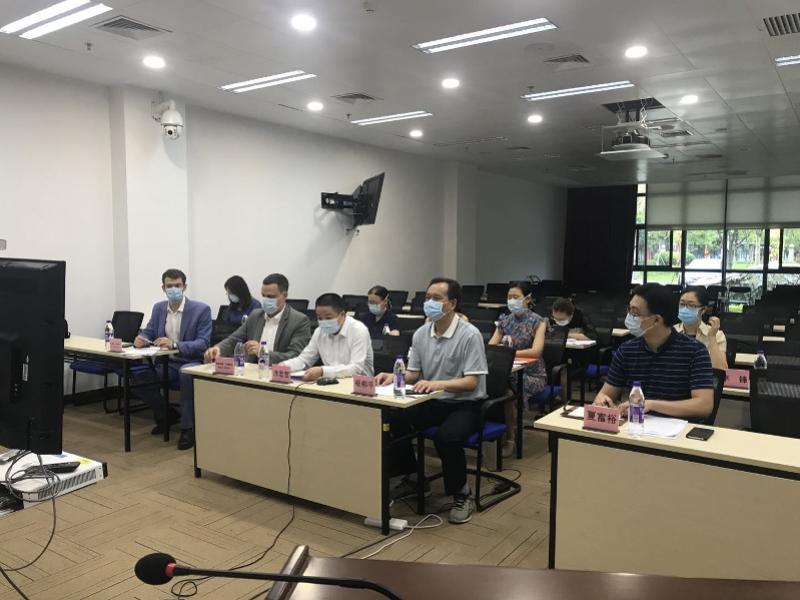 广州最新肺炎感染病例激增，专家呼吁加强防控措施