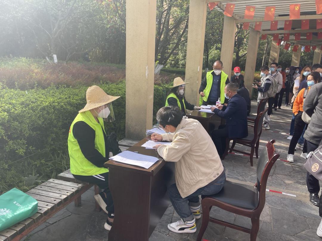 云南昆明疫情防控中心，守护春城健康的坚实防线